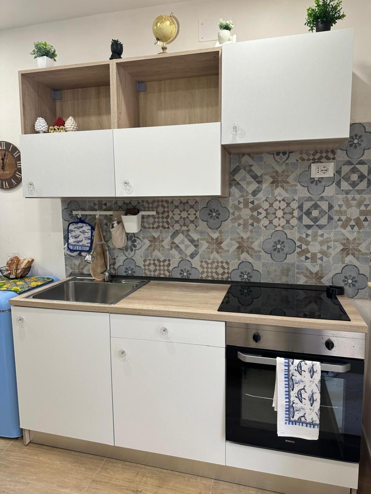 Apartment Scillo House
